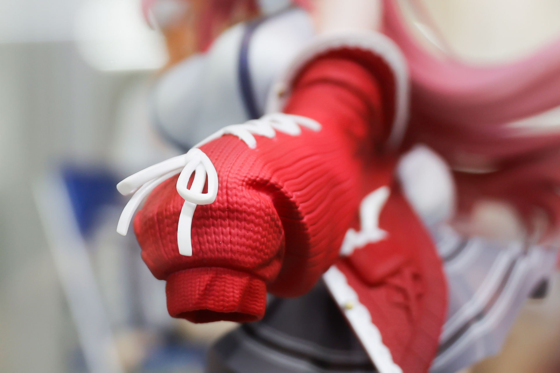 手元だけ見ると、まるでグローブのようだ