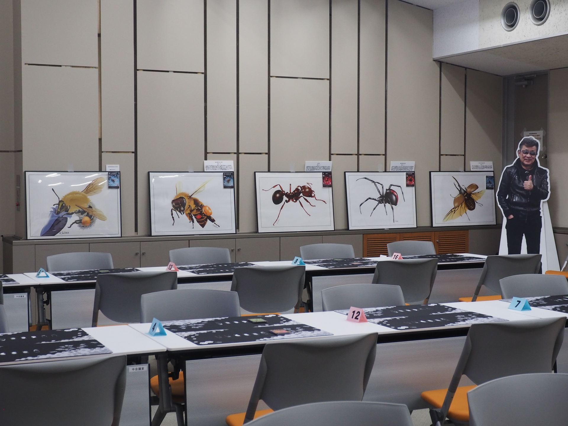 国立環境研究所生物・生態系環境研究センター 生態リスク評価・対策研究室特命研究員の五箇公一さんが描いた蟲神器に登場する虫の精緻なイラスト