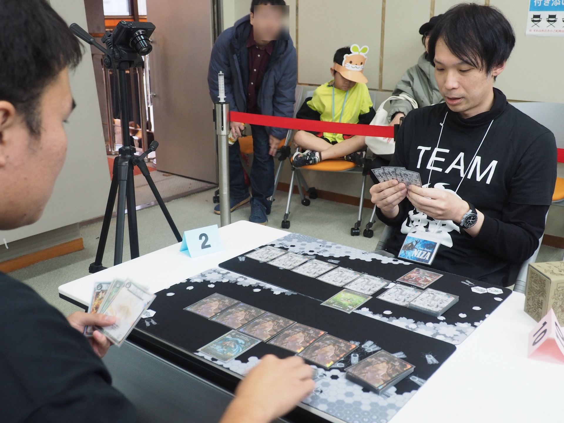 こちらはカズマッゾさんとNIZAさんのエキシビションマッチ