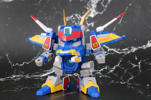 レビュー】「トイライズ DMB-02 ブルーブレイバー」レビュー【B