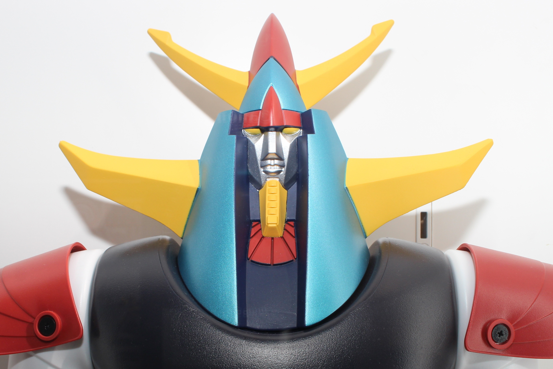 当時の商品をスキャンして起こした造形でライディーンを再現