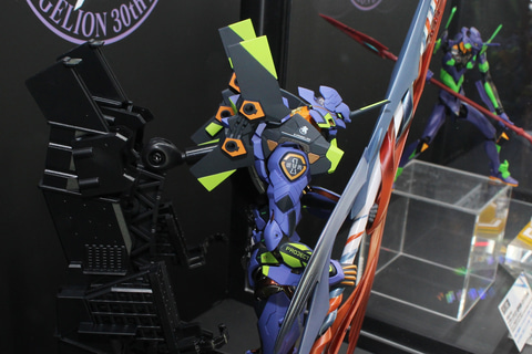 特別企画】「METAL BUILD エヴァ初号機 30th with the spear of Gaius