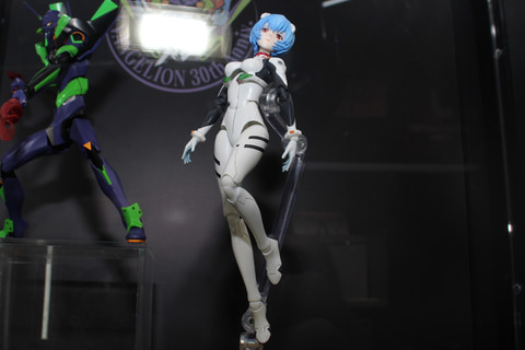 特別企画】「METAL BUILD エヴァ初号機 30th with the spear of Gaius