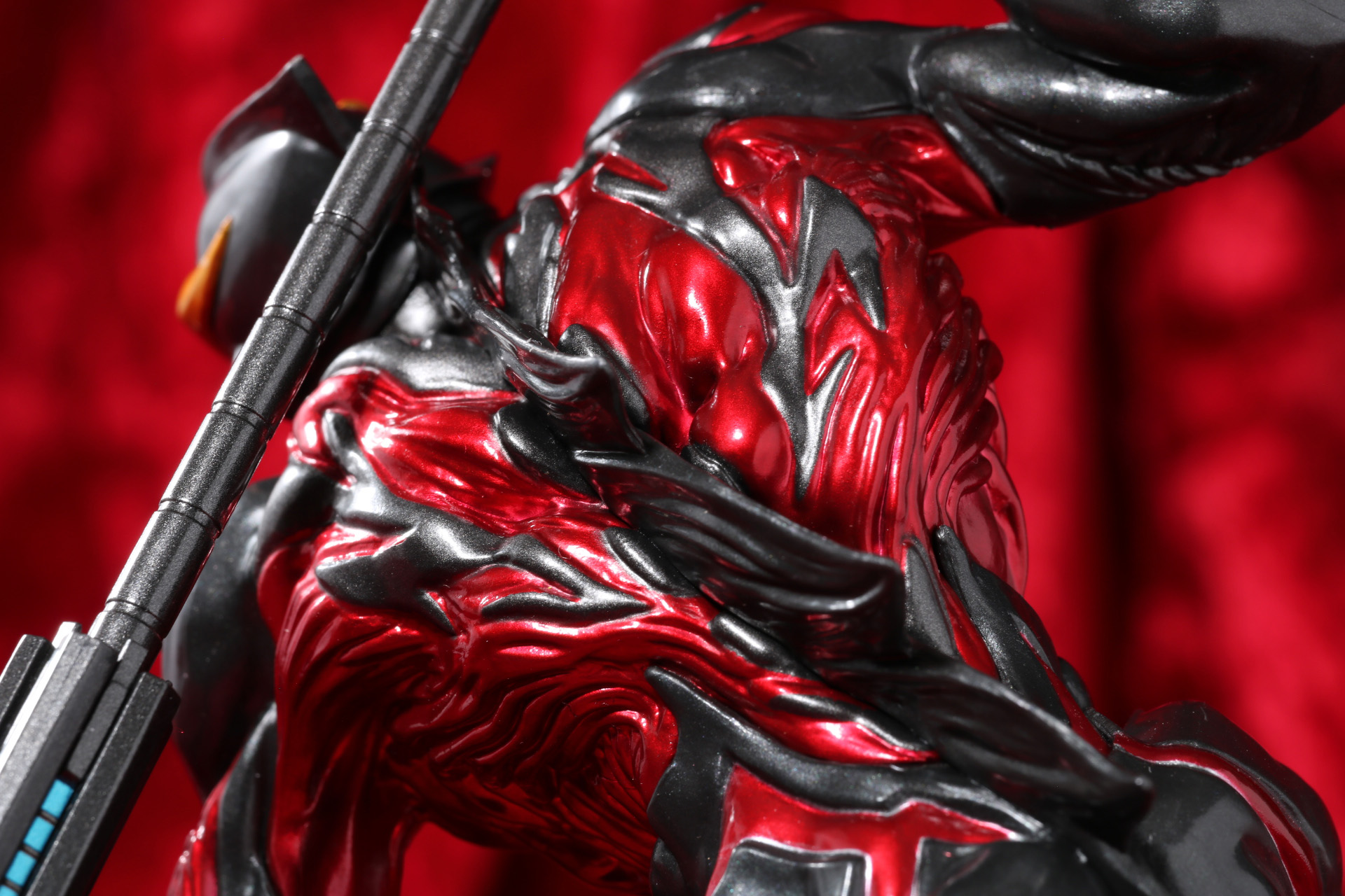 背中の盛り上がった筋肉