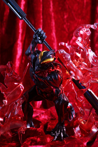 特別企画】「ウルトラマンシリーズ 豪塊 ウルトラマンベリアル」フォト