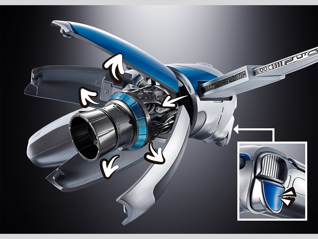 【変形手順をご紹介】L2ボタン、R2ボタンを押すと、グリップ部分が展開しながら飛び出して、中からエンジンノズルが出現！