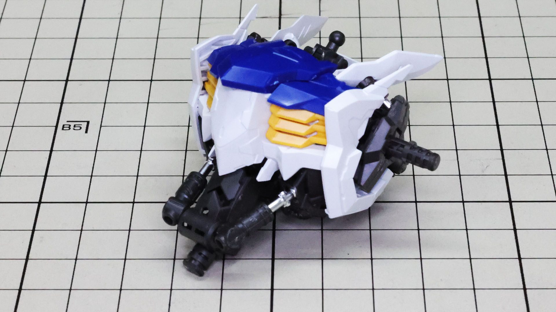 完成した胴体部。装甲があるとまた印象が変わります