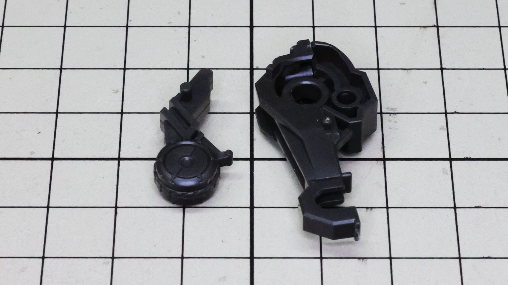 膝関節のメカフレームを組んでいきます