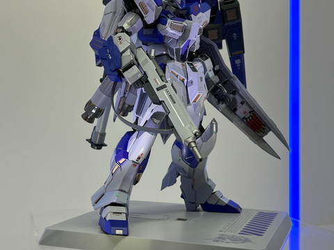 小説「ベルトーチカ・チルドレン」から「METAL BUILD Hi-νガンダム