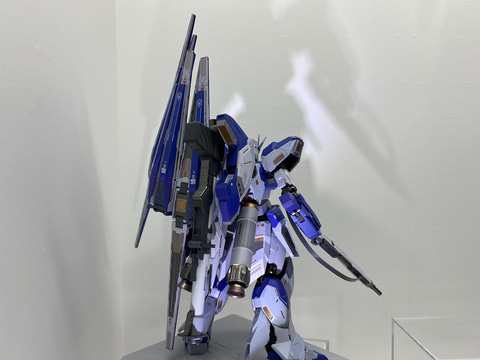 小説「ベルトーチカ・チルドレン」から「METAL BUILD Hi-νガンダム