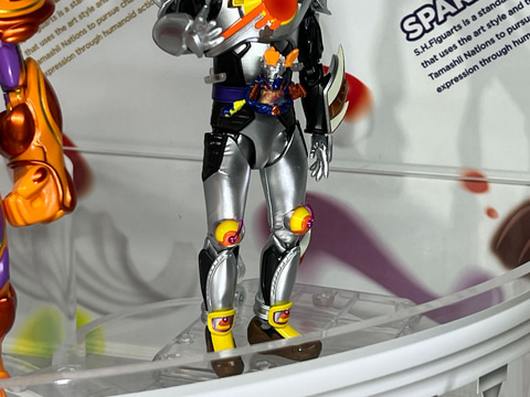 仮面ライダーガヴ」より「S.H.Figuarts 仮面ライダーガヴ マスター