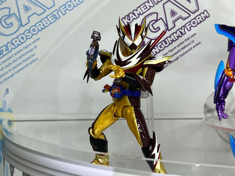仮面ライダーガヴ」より「S.H.Figuarts 仮面ライダーガヴ マスター