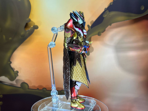 仮面ライダーガヴ」より「S.H.Figuarts 仮面ライダーガヴ マスター