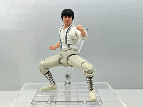 映画「プロジェクトA」のジャッキー、「S.H.Figuarts ドラゴン」参考