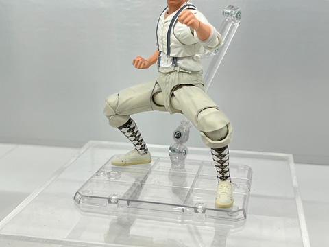 映画「プロジェクトA」のジャッキー、「S.H.Figuarts ドラゴン」参考