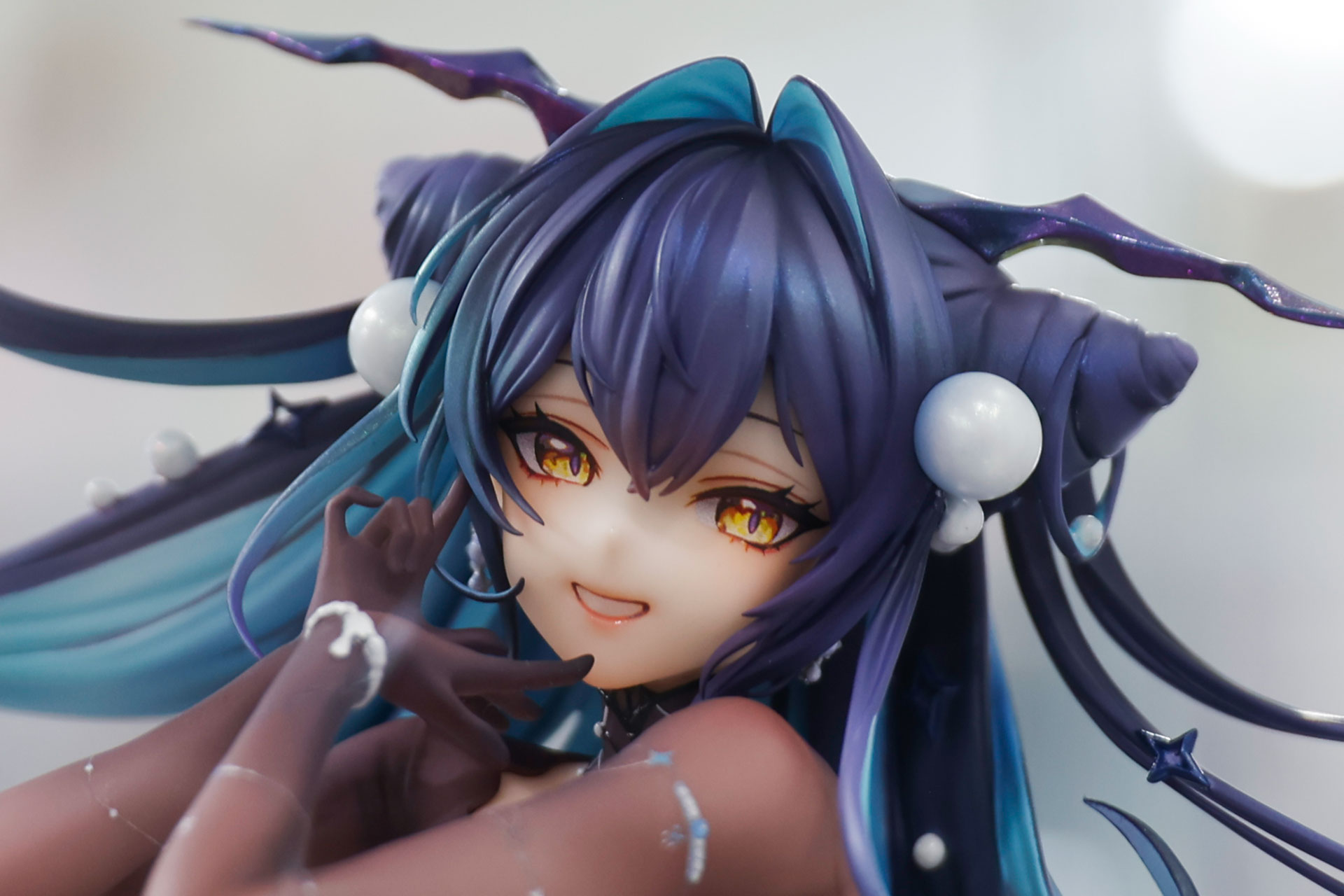 まるでこちらを見つめているかのようだ