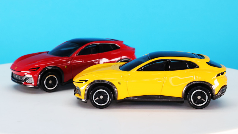 いわゆる“ハンマーヘッド”型デザインのフロントマスクはフェラーリの独特のセンスを感じさせます