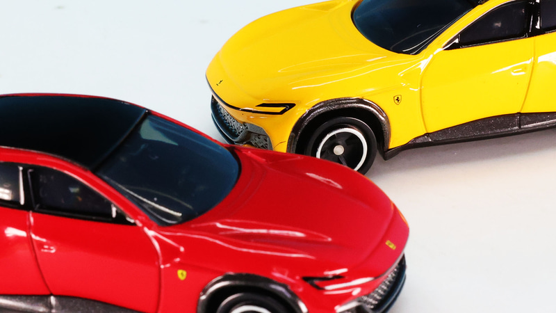 ドア下のステップは空力処理もされ、SUVらしさもありつつ流れるようなデザインになっています