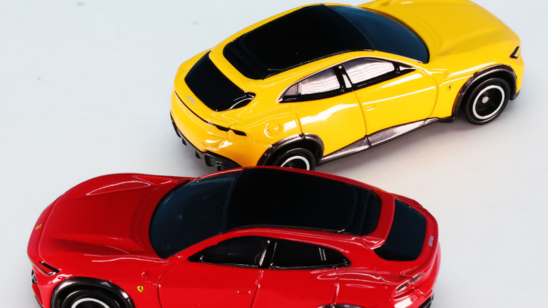 ドア下のステップは空力処理もされ、SUVらしさもありつつ流れるようなデザインになっています