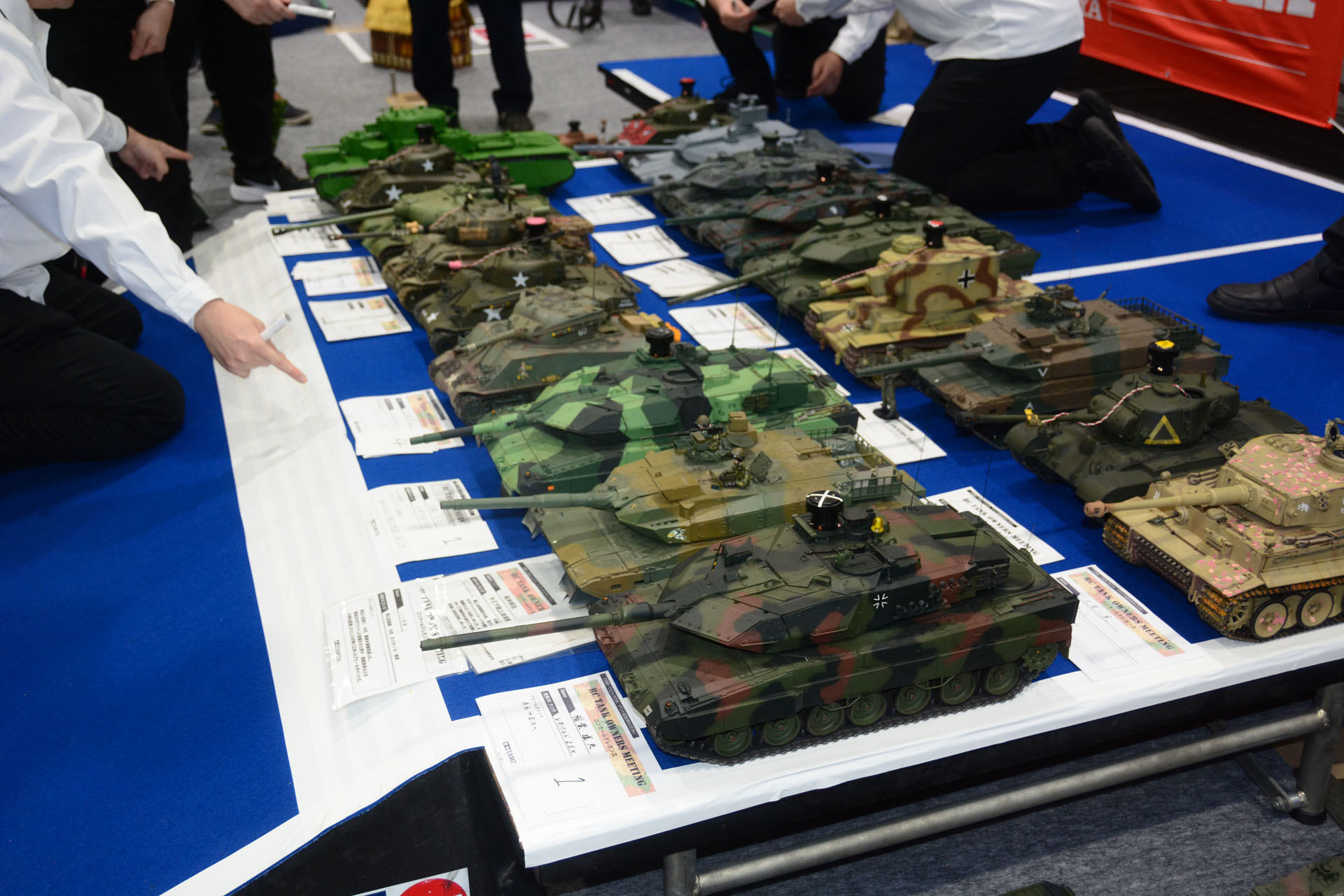 投票で車体の魅力を競う「コンクールデレガンス」