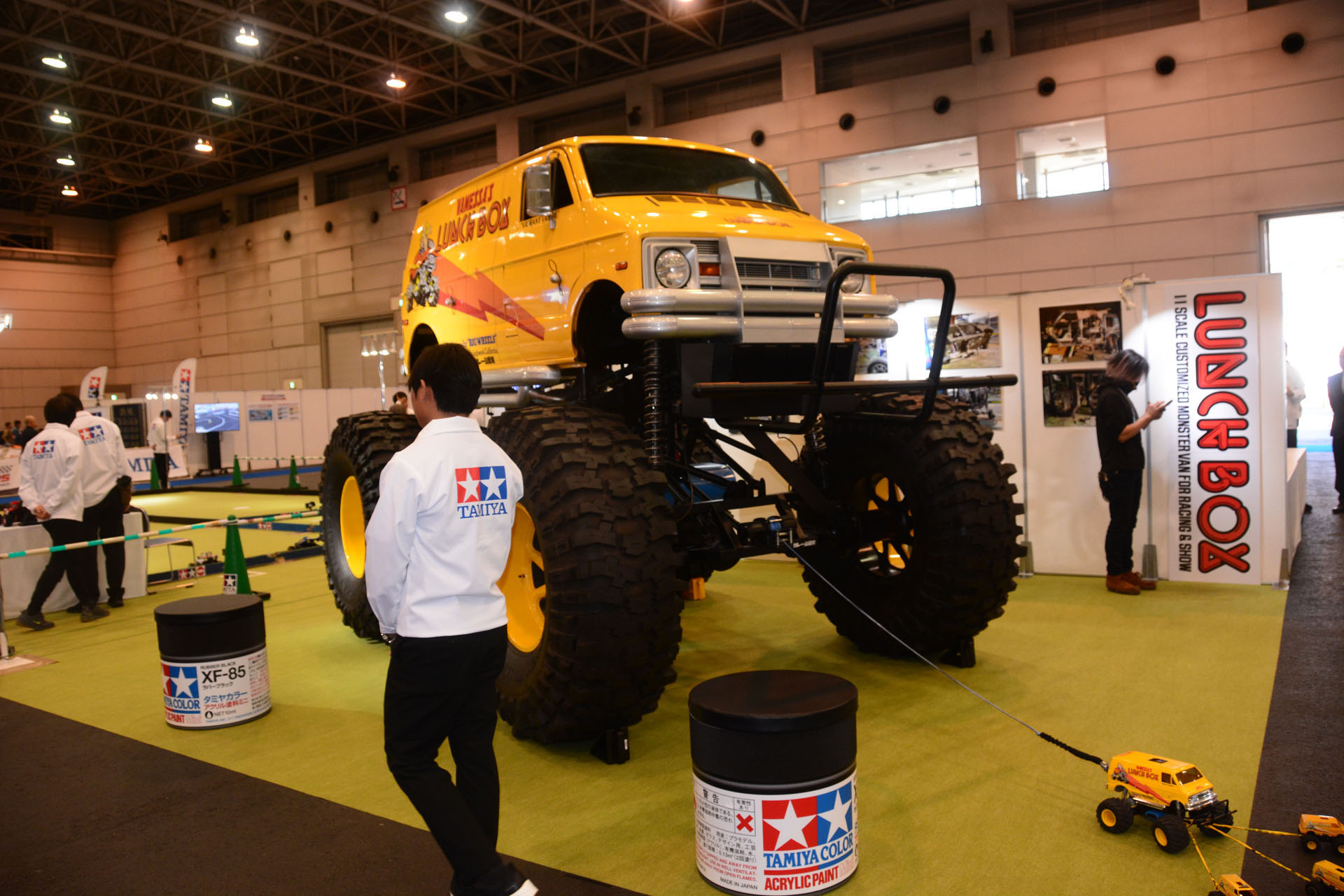 実車ランチボックスは一度見たら忘れられない大迫力だ