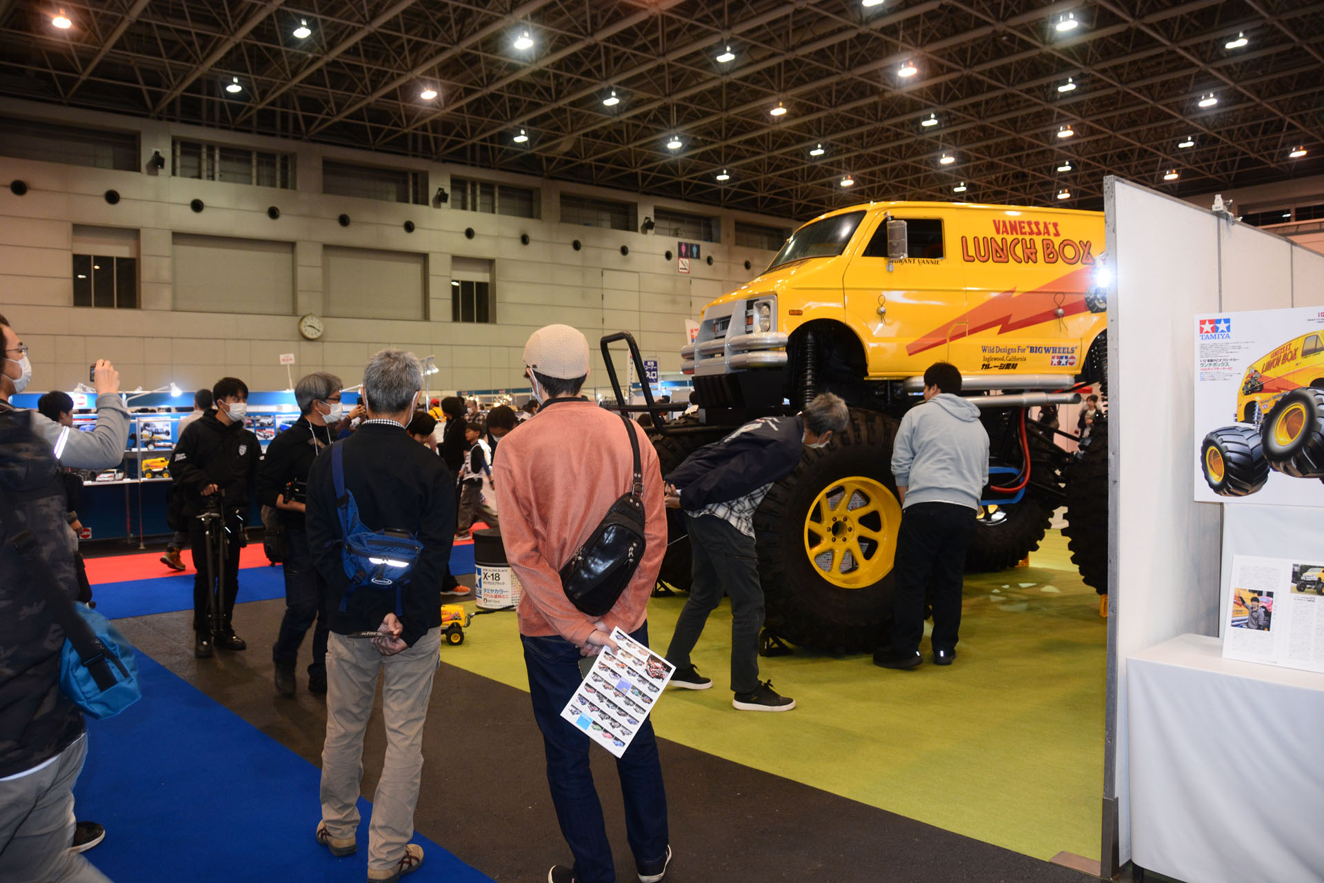 実車ランチボックスは一度見たら忘れられない大迫力だ