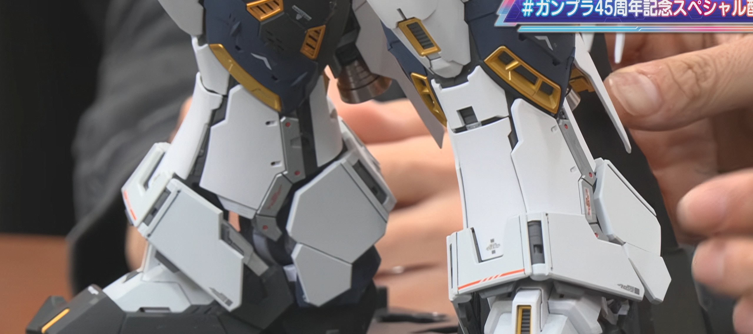 マーキングは水転写デカールで表現