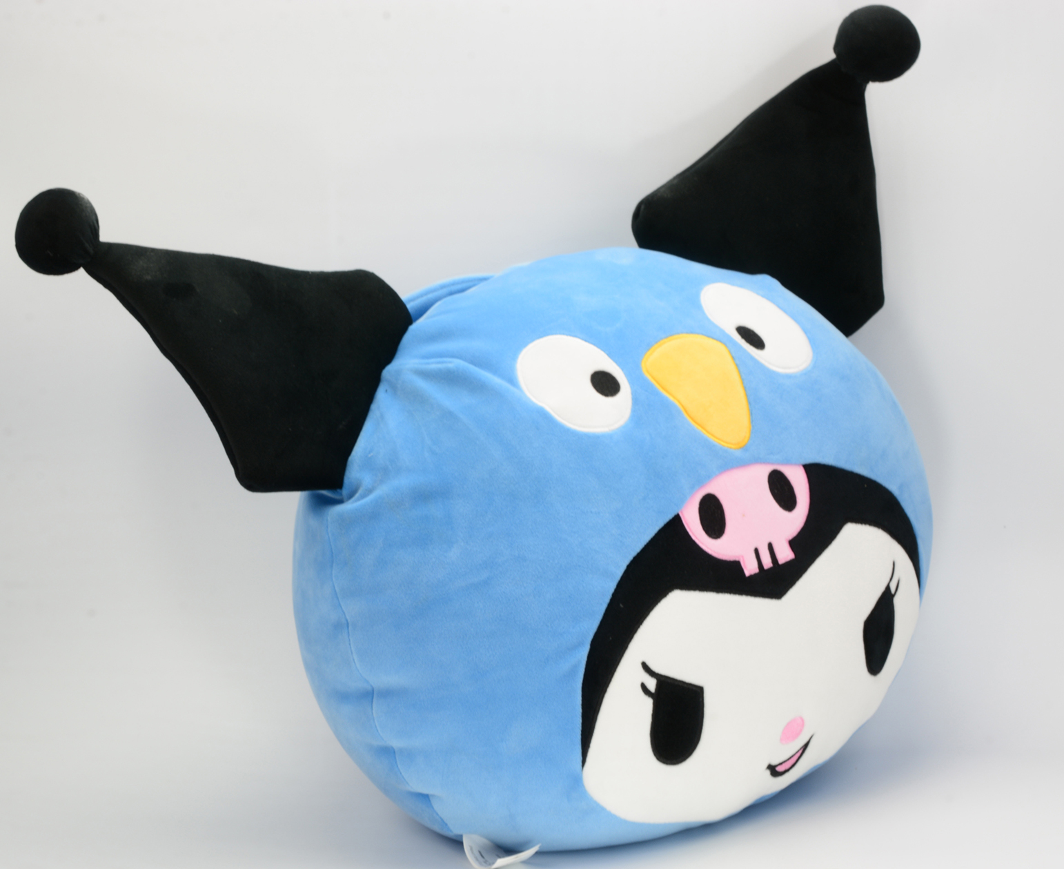ちょっと小悪魔っぽいデザインだ