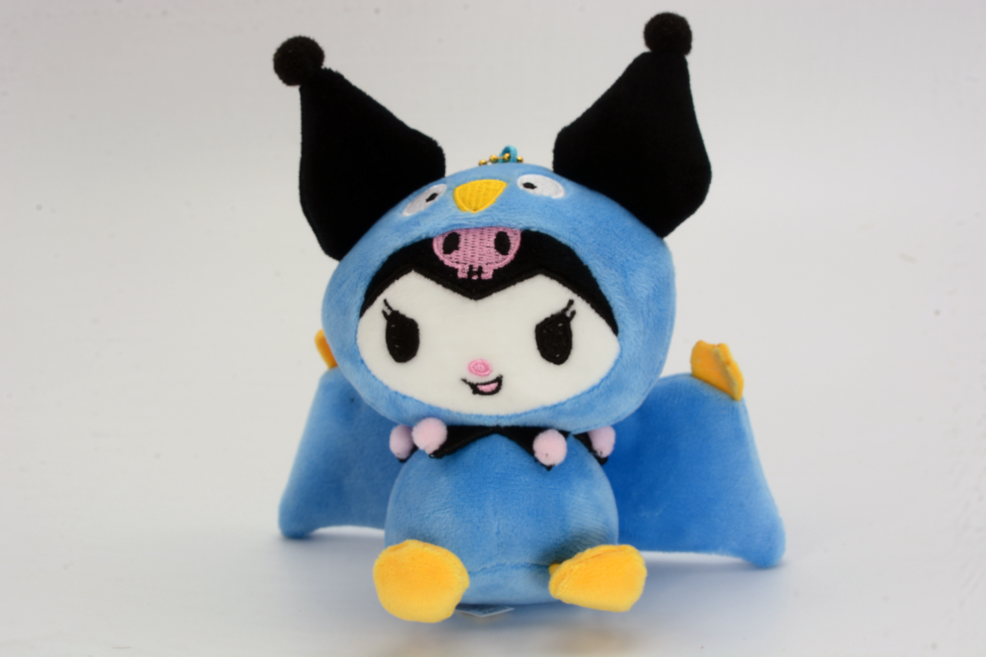 羽を広げた姿は翼竜というより、悪魔っぽい