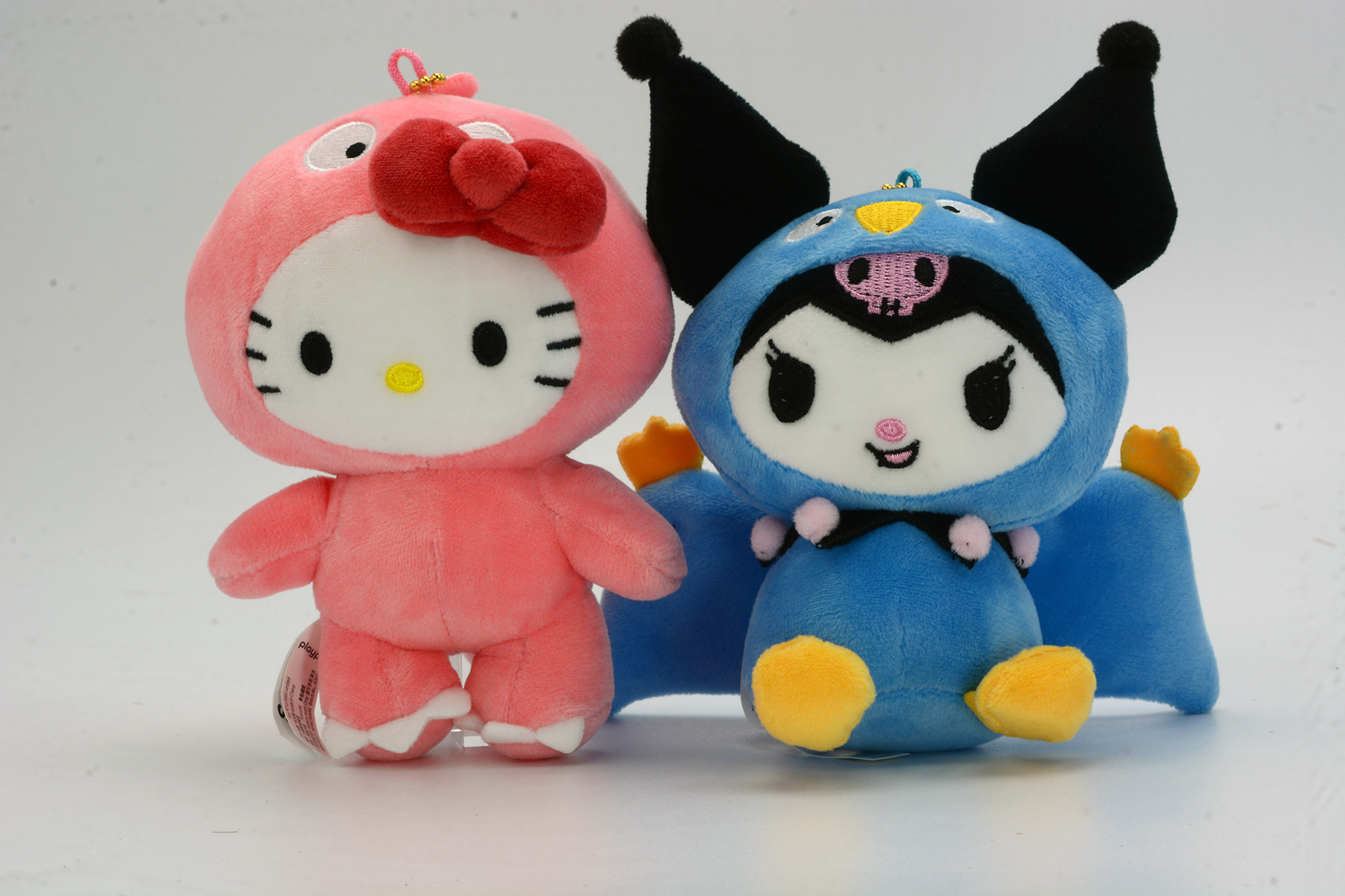 2つを並べてみる。他のキャラクターも欲しくなってしまう