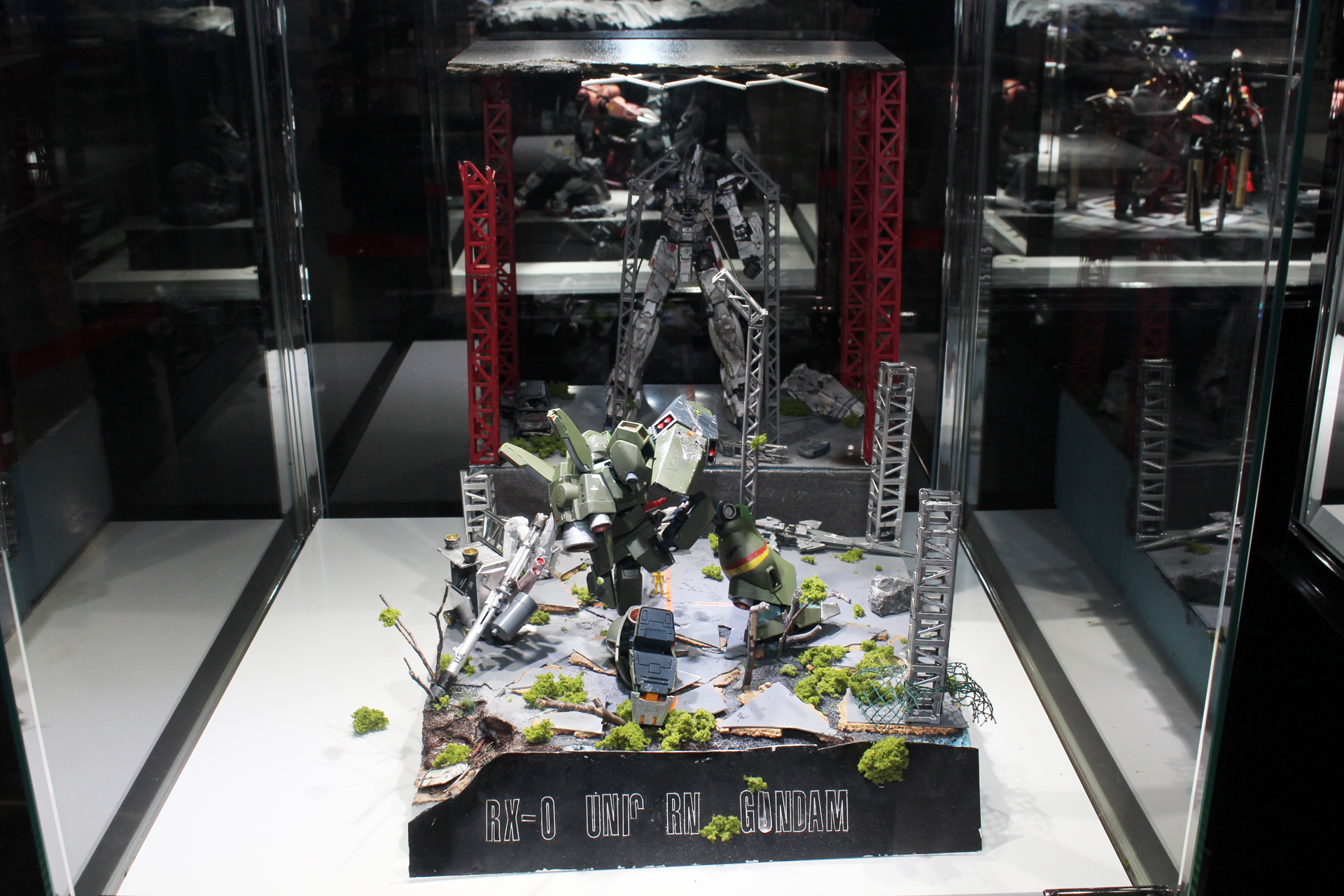 忘れ去られたネオジオン／ズゴックくーーーーん／MG 1/100 RX-0 ユニコーンガンダム他