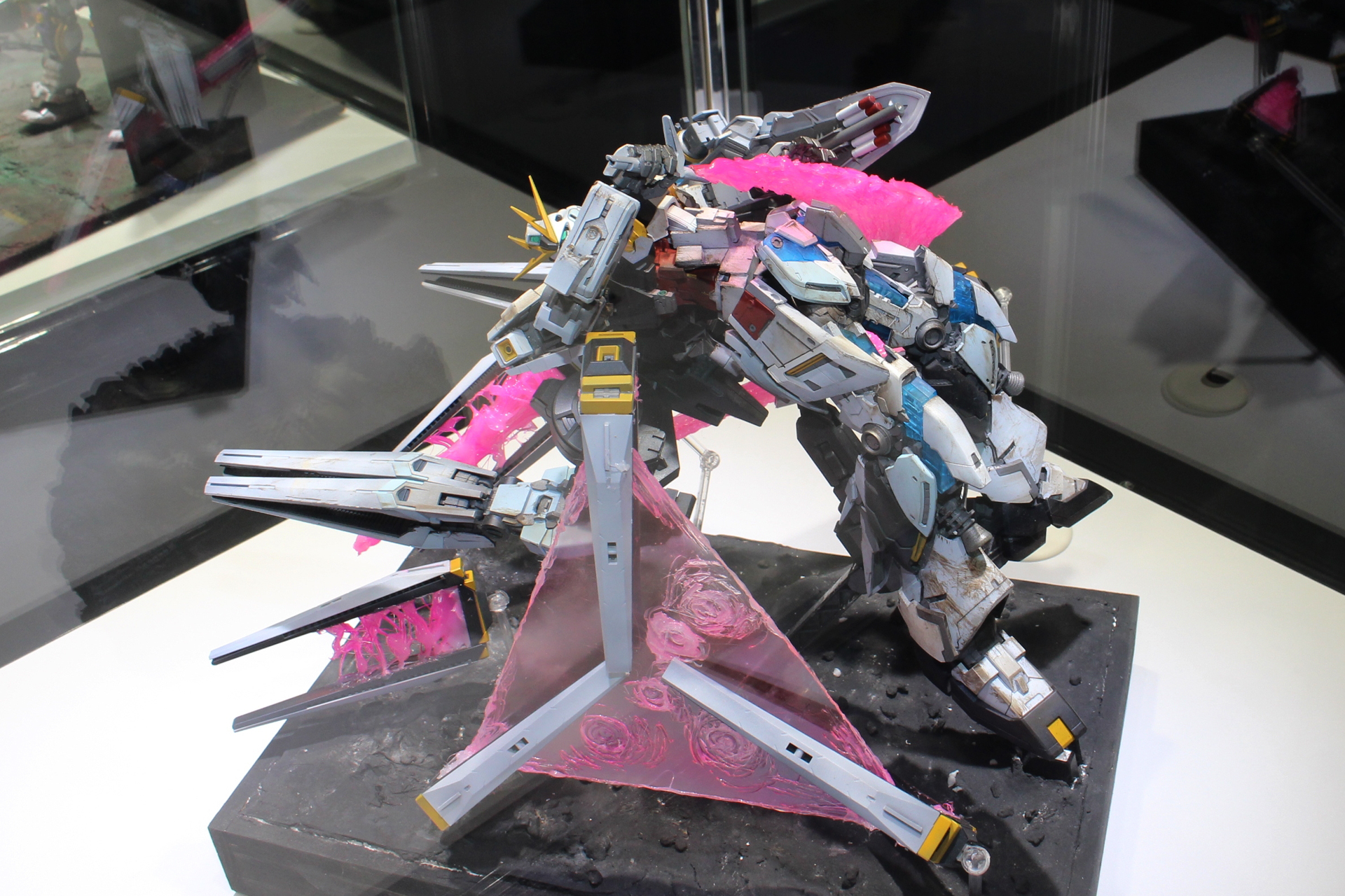 ν→NEXT／みみみのみ／MG 1/100 ナラティブガンダム B装備 Ver.Ka他