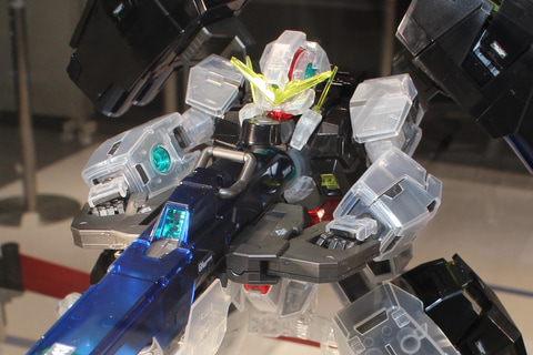 特別企画】クリア装甲をまとったガンダムヴァーチェ登場！ 「MG 1/100