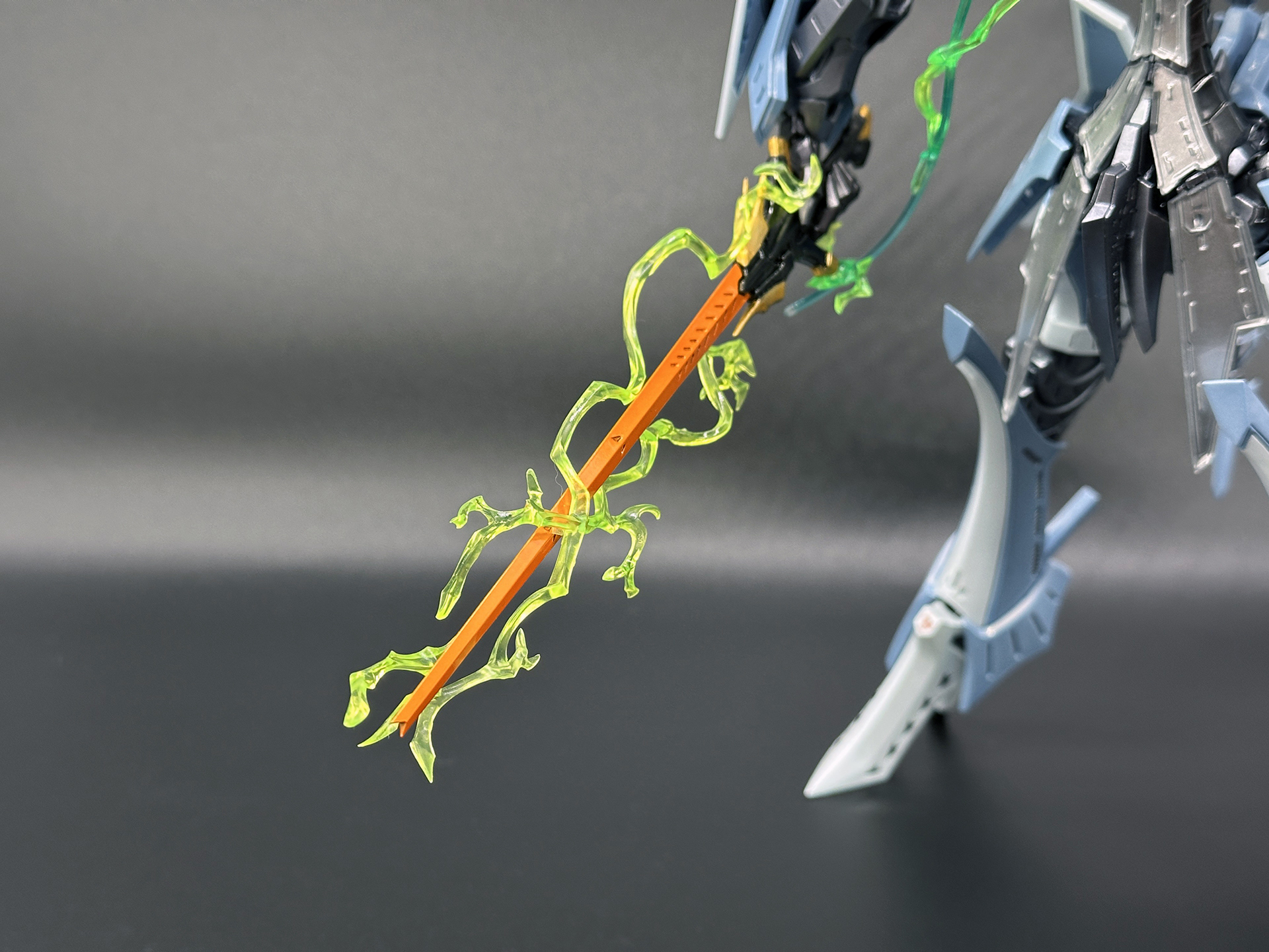 D.B.B.には放電エフェクトパーツが付属します