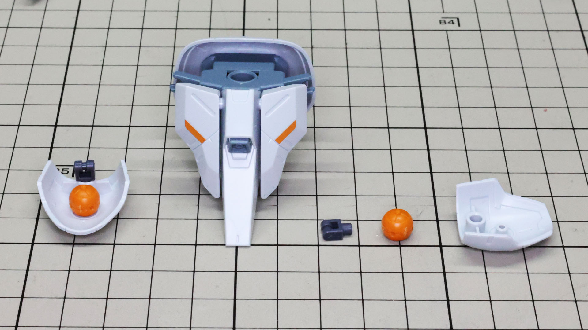 サイドスカート内に手榴弾を装備できます。これは楽しい！