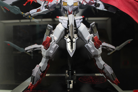 特別企画】幻のガンダム・フレームの機体をアクションフィギュアで立体