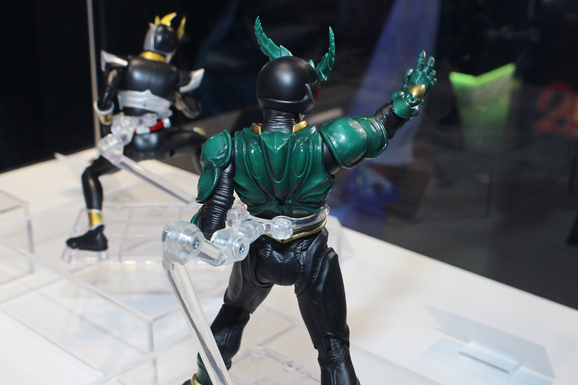 開口時のフェイスやヒールクロウなどのパーツも欲しいところ