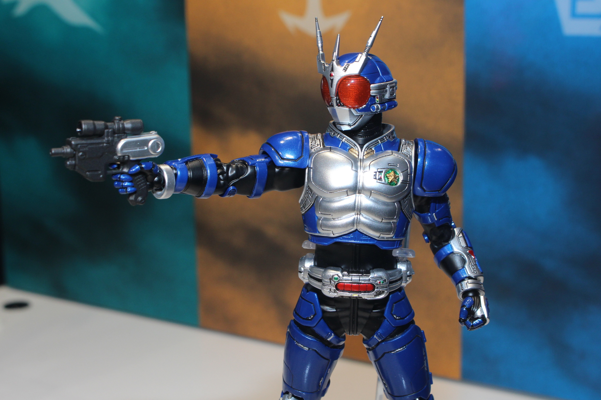 パワードスーツとしてのイメージが強いG3。メカニカルなデザインが魅力だ