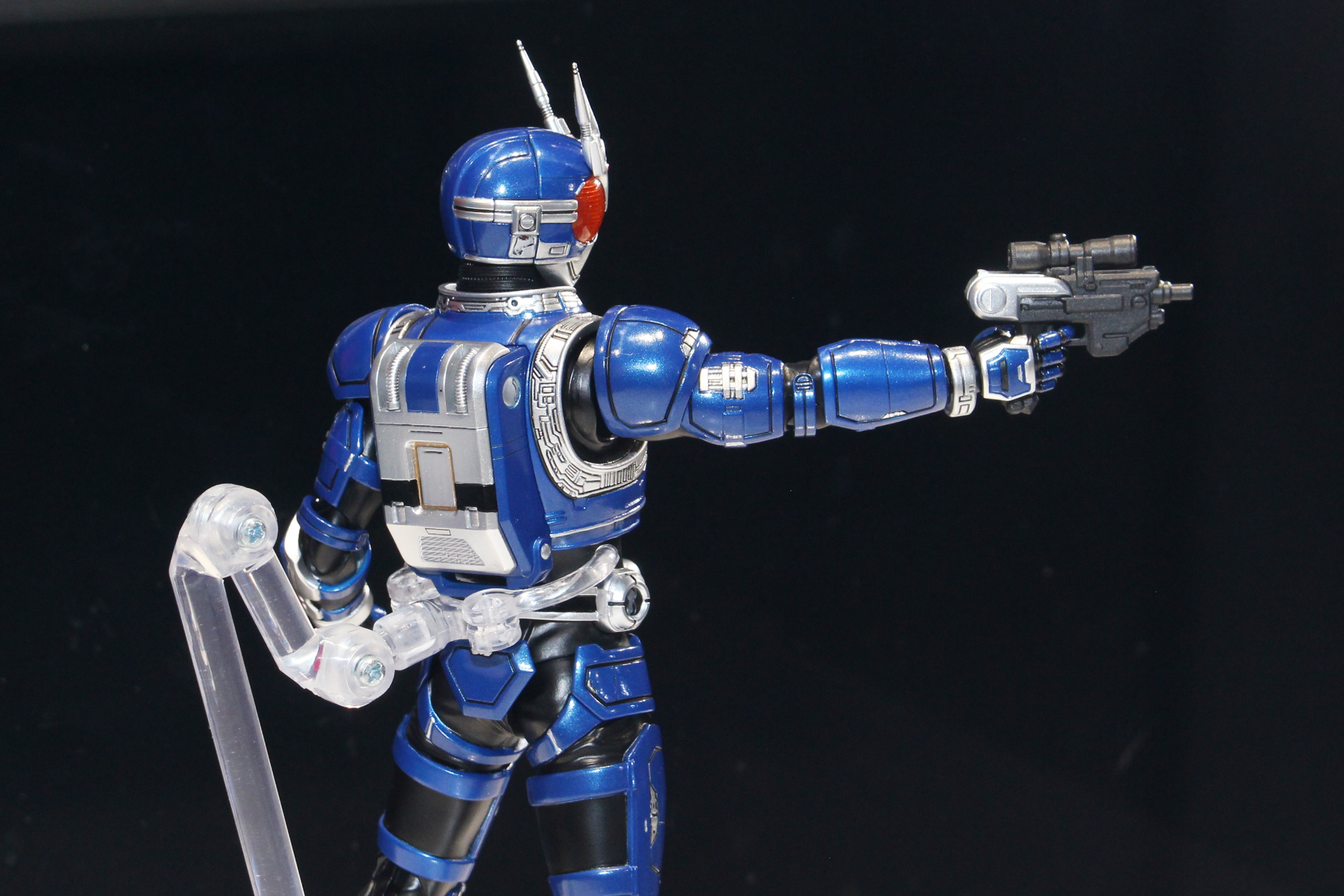 GM-01<スコーピオン>のほか、どんな武器が付属するのかも気になるところ