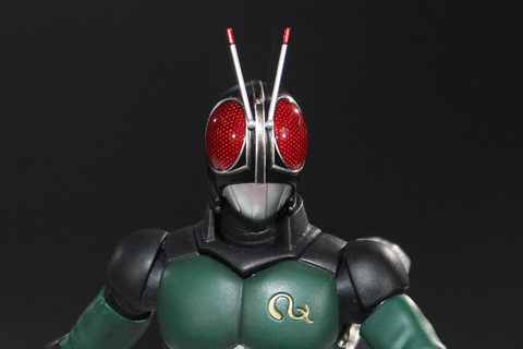 特別企画】仮面ライダーBLACKに続き、“太陽の子”BLACK RXもアクション