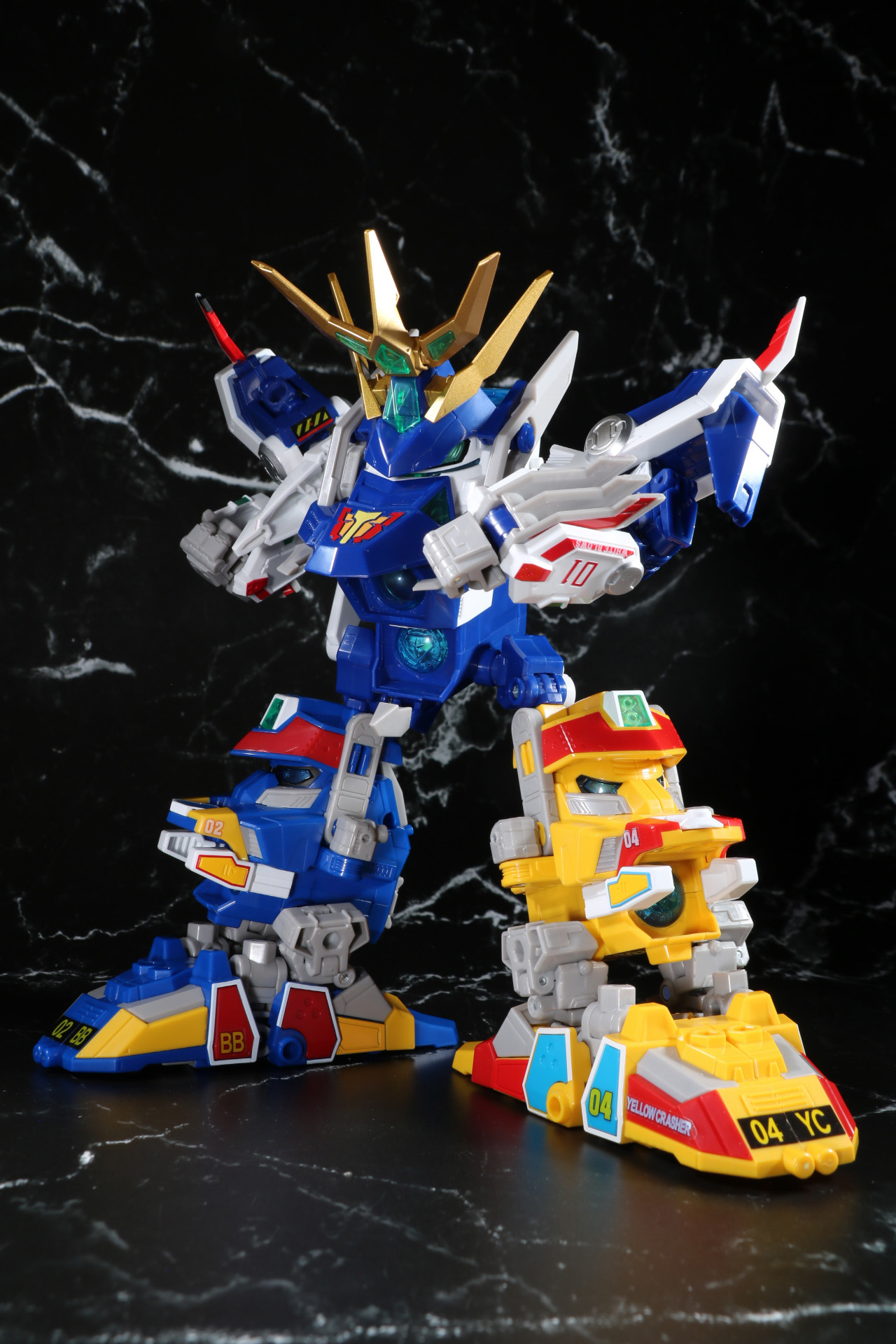 手足の可動で様々なポージングが可能