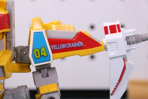 レビュー】「トイライズ DMB-03 イエロークラッシャー」レビュー【B