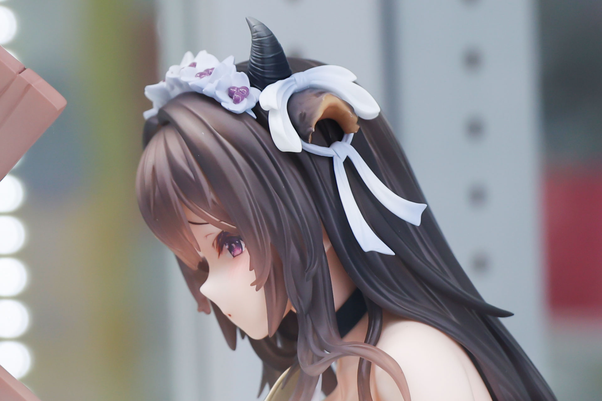 アクセサリー類が多数付けられており賑やかだ
