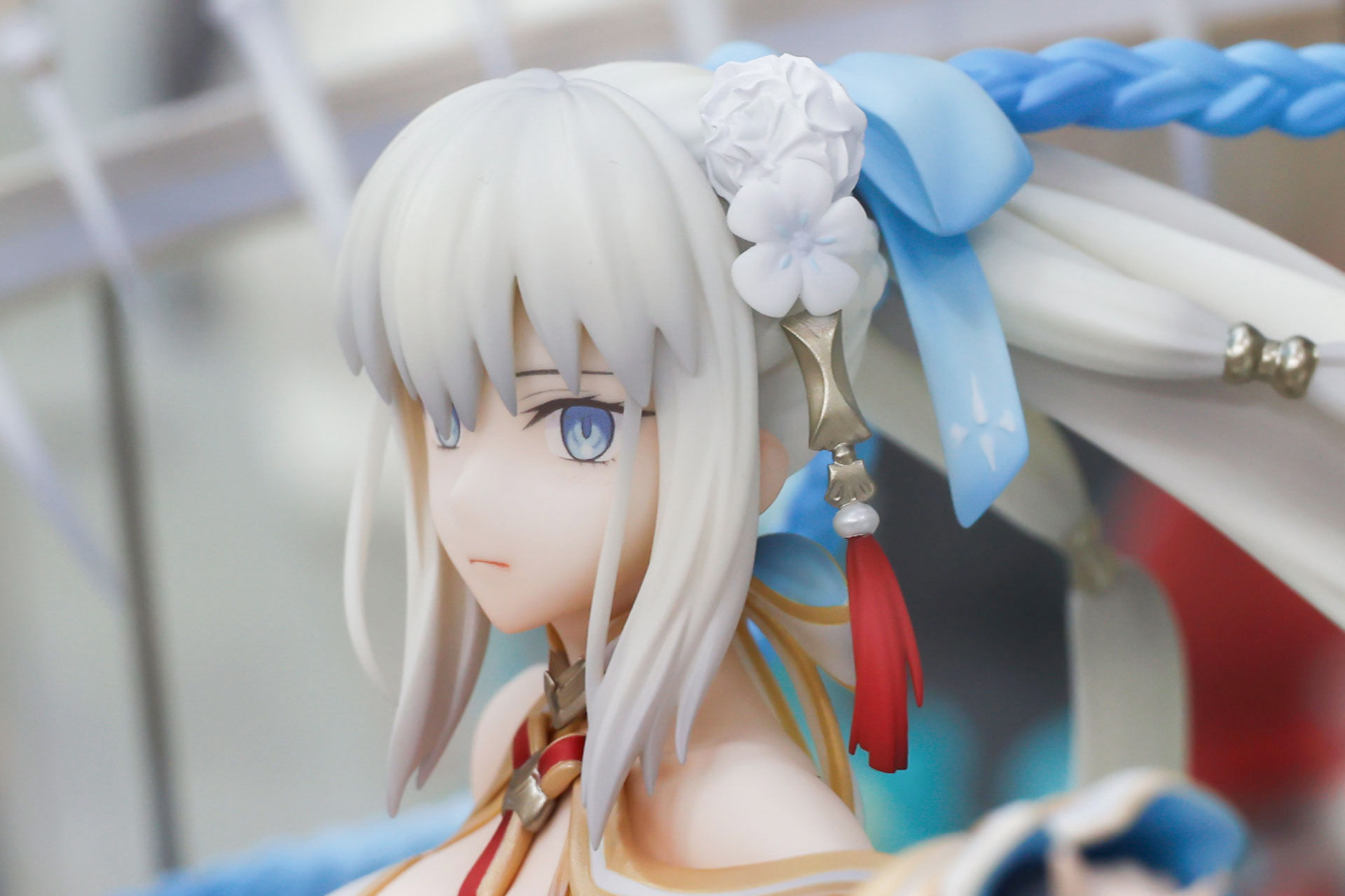 アクセサリー類も多数つけられている