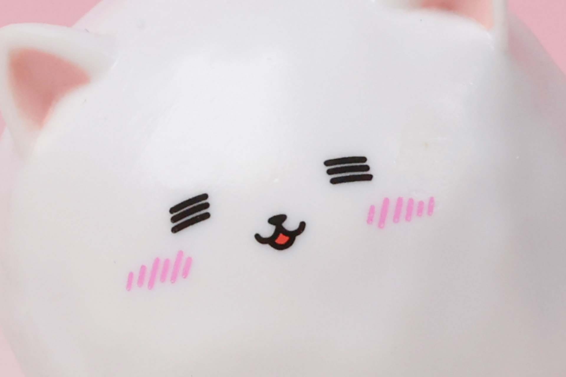 顔のアップがかわいい！