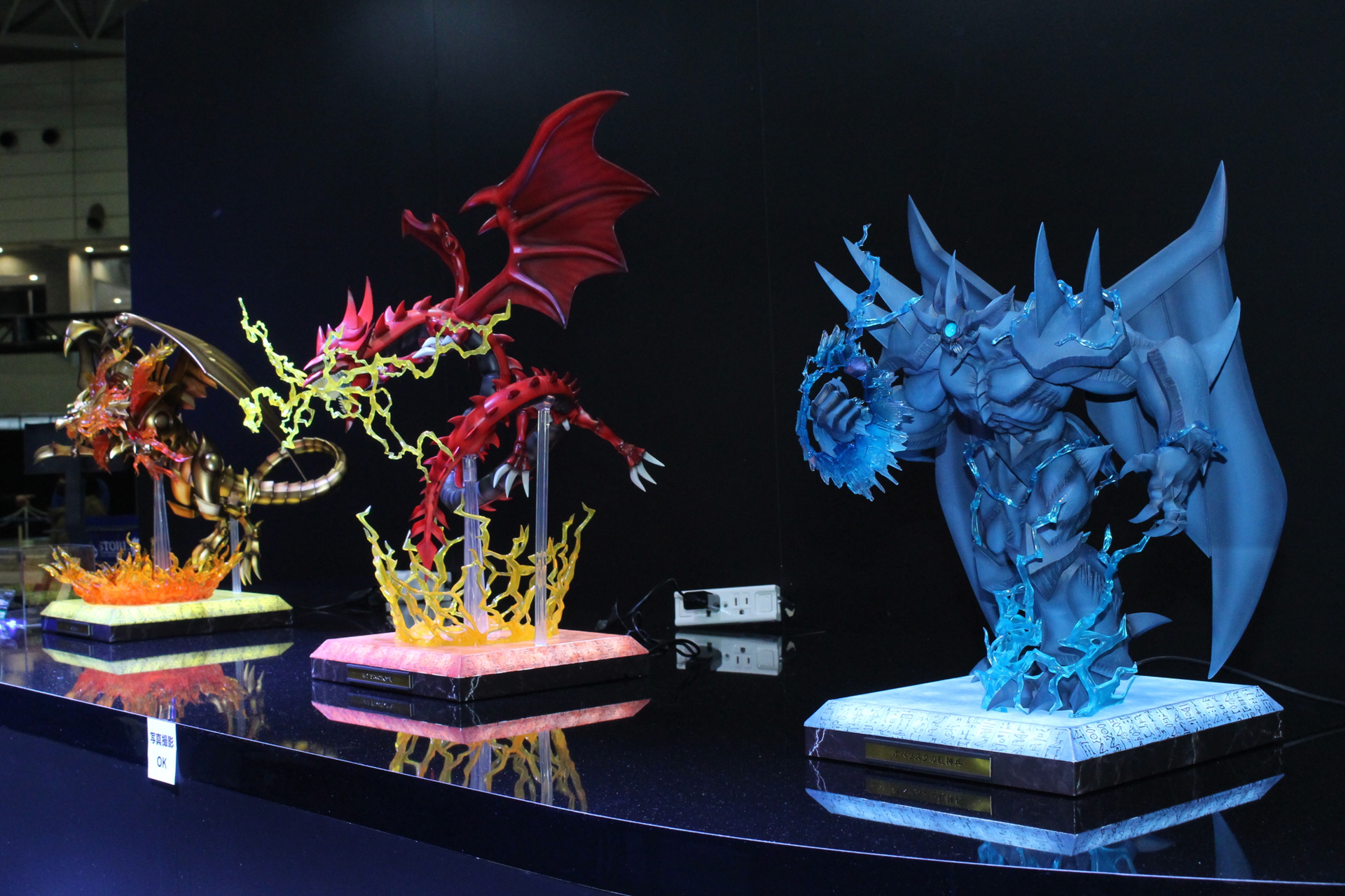 「三幻神・降臨セット」。2026年5月発売予定。価格は93,500円。コトブキヤオンラインショップ限定アイテム