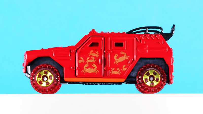 サイズ：W32.3×H32×D68.3mm