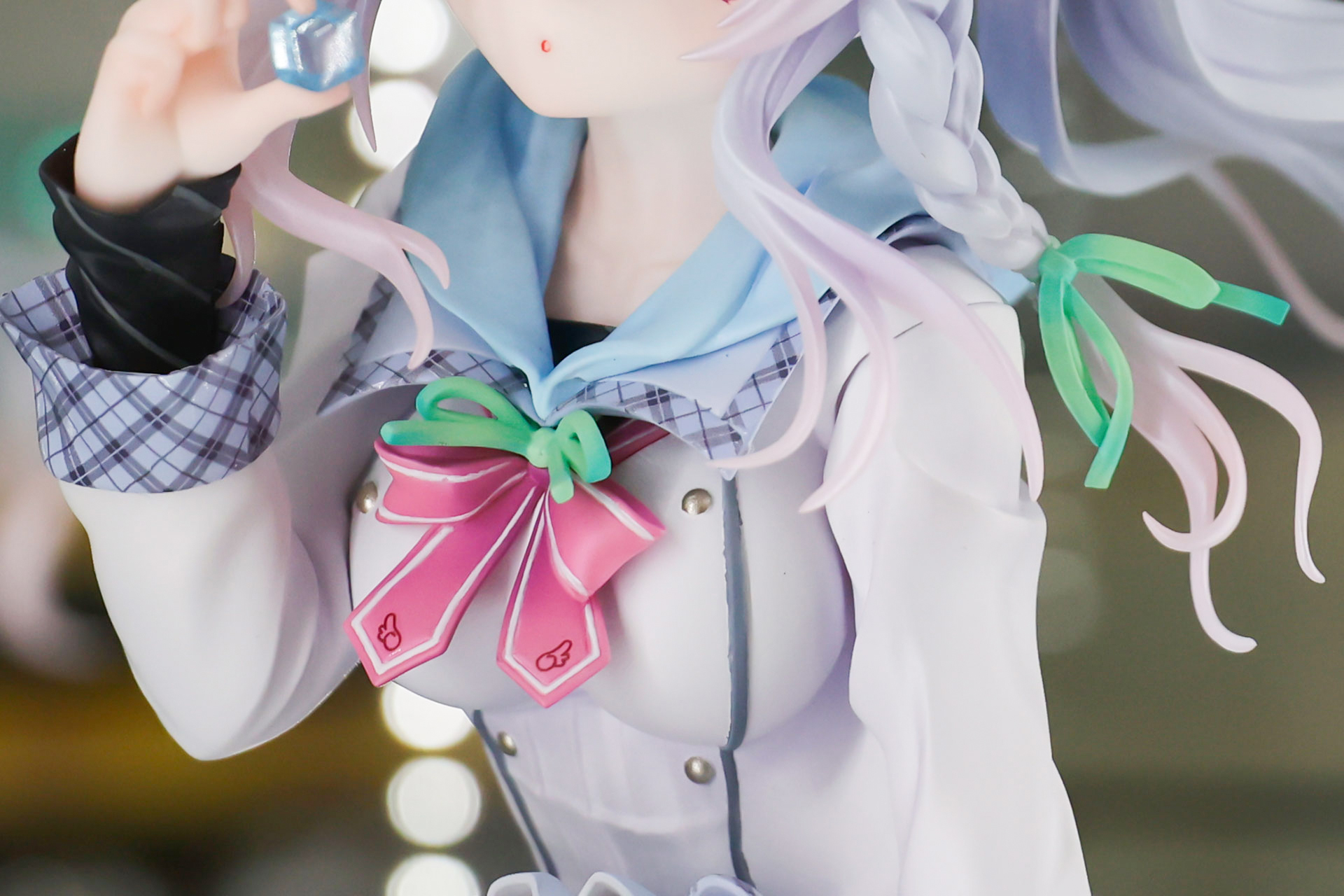 かわいらしいデザインの制服だ