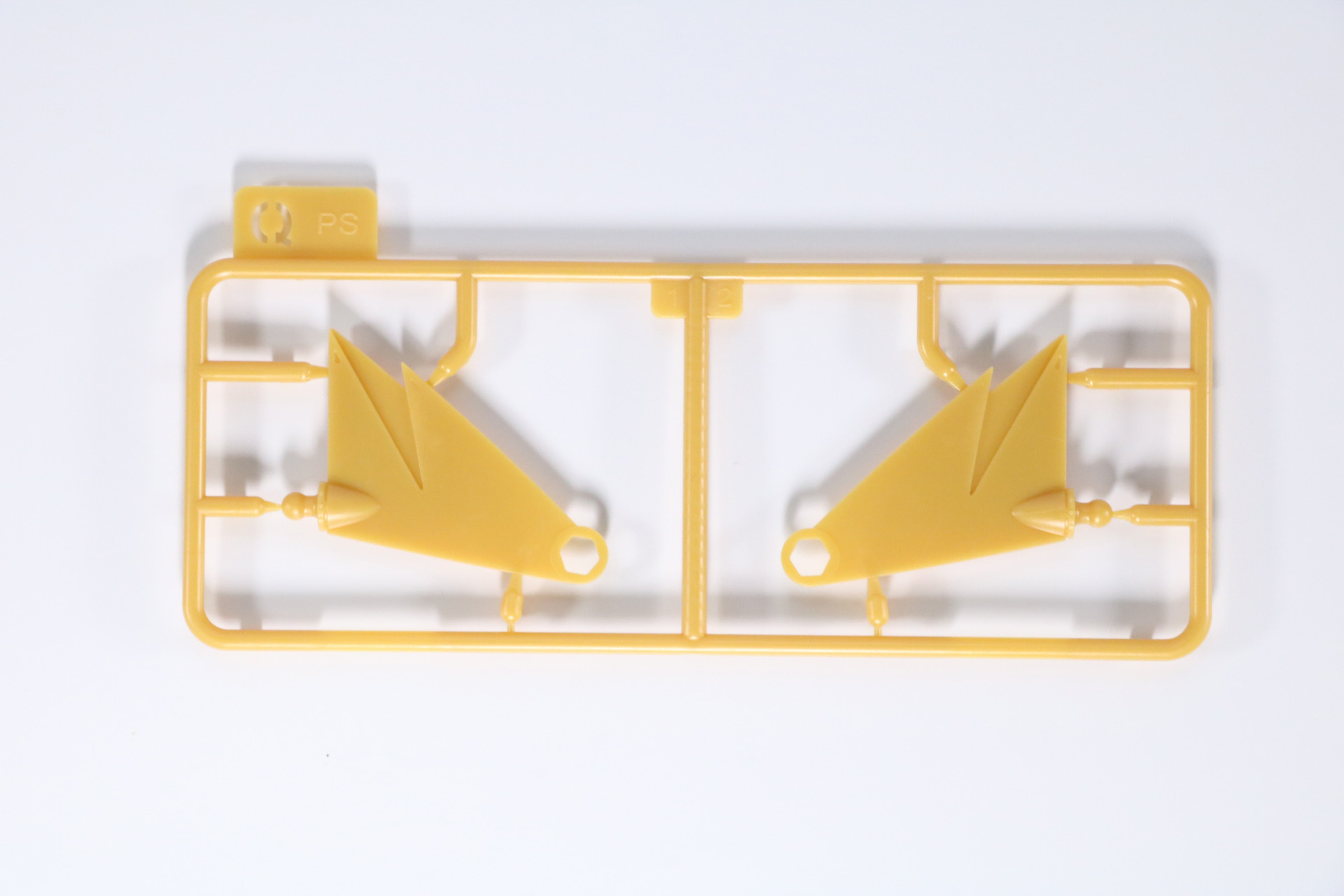 Qパーツ、Rパーツ×2