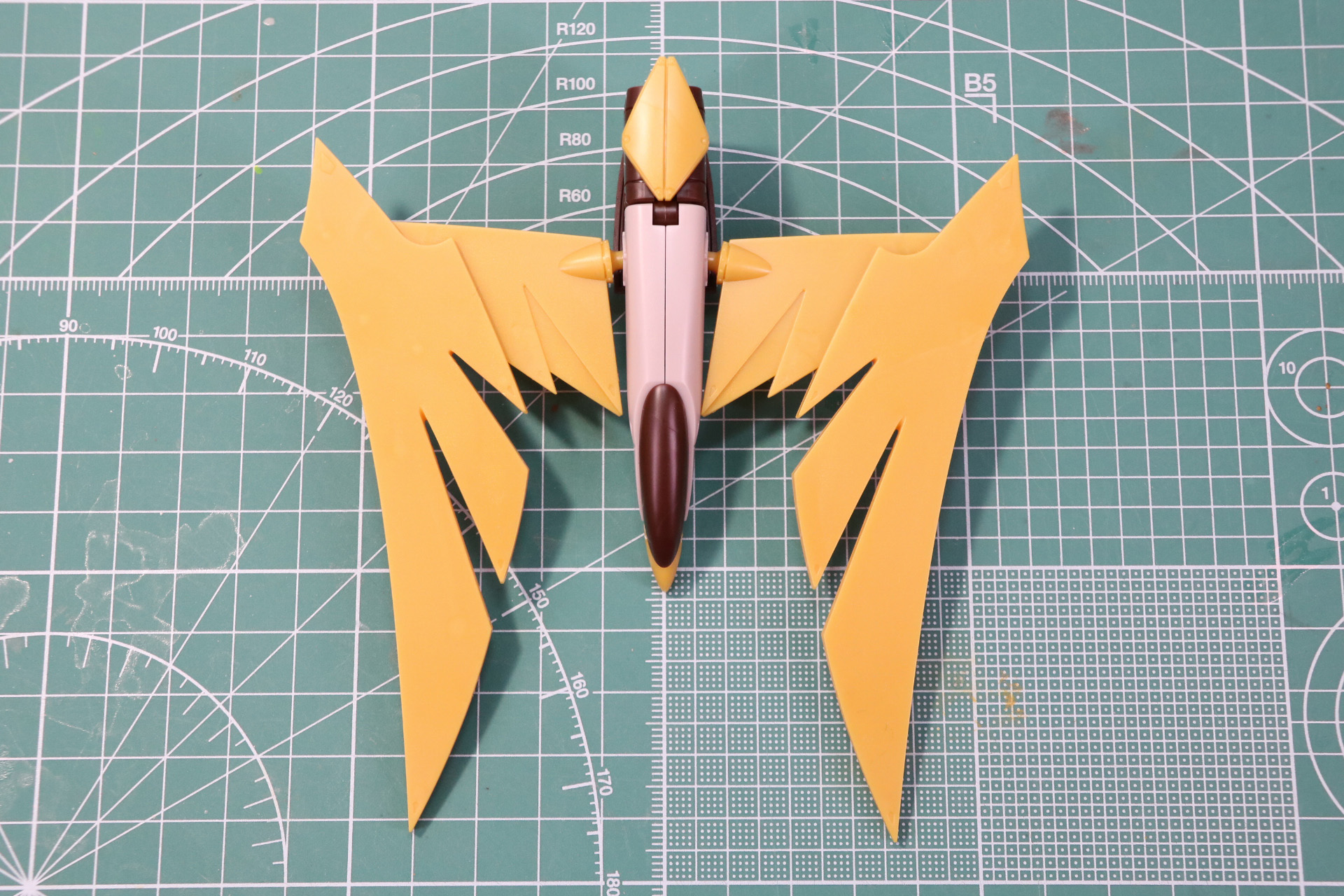 翼の向きを変更